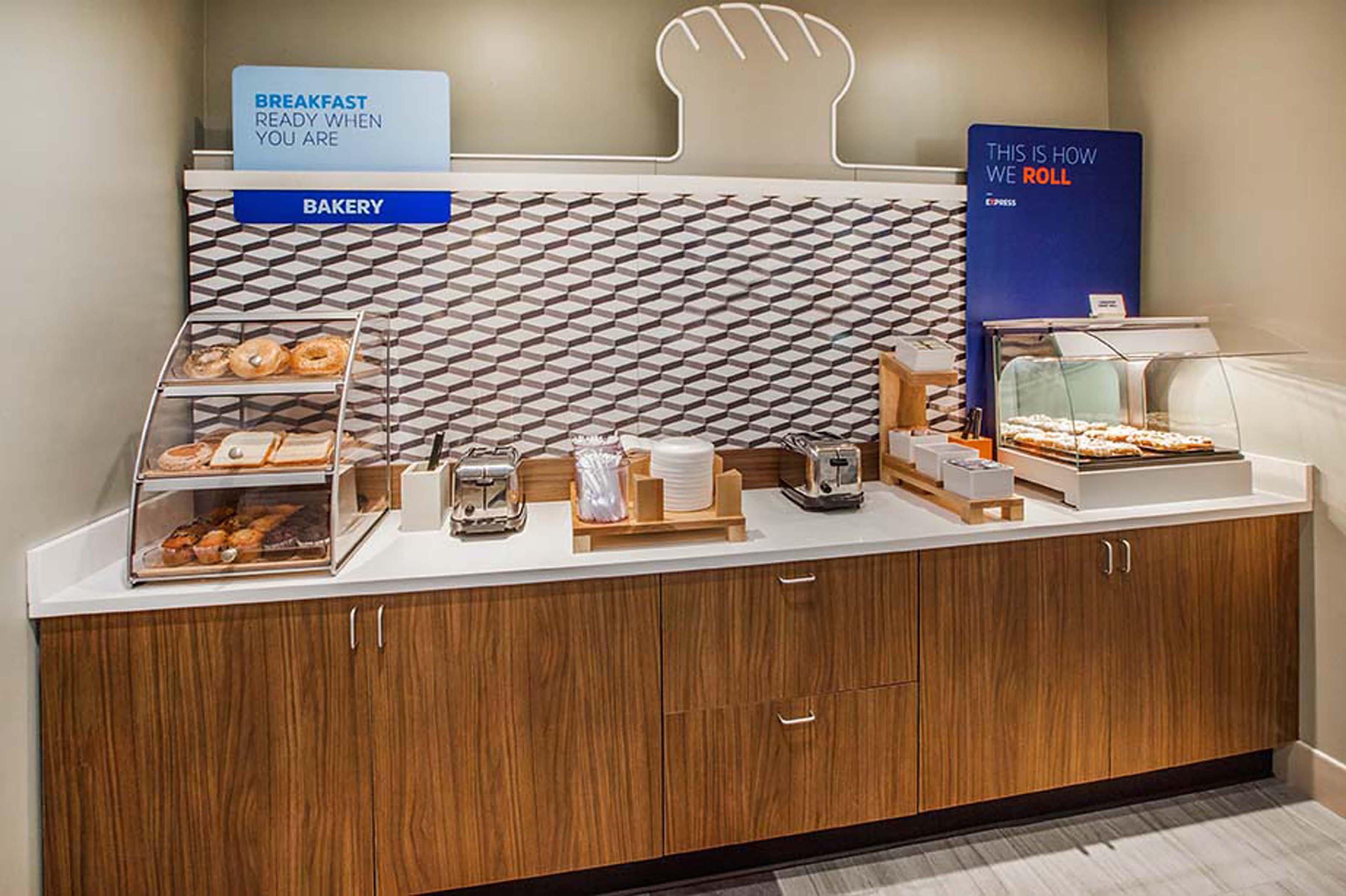 Holiday Inn Express Hotel & Suites Sedalia By Ihg Eksteriør bilde