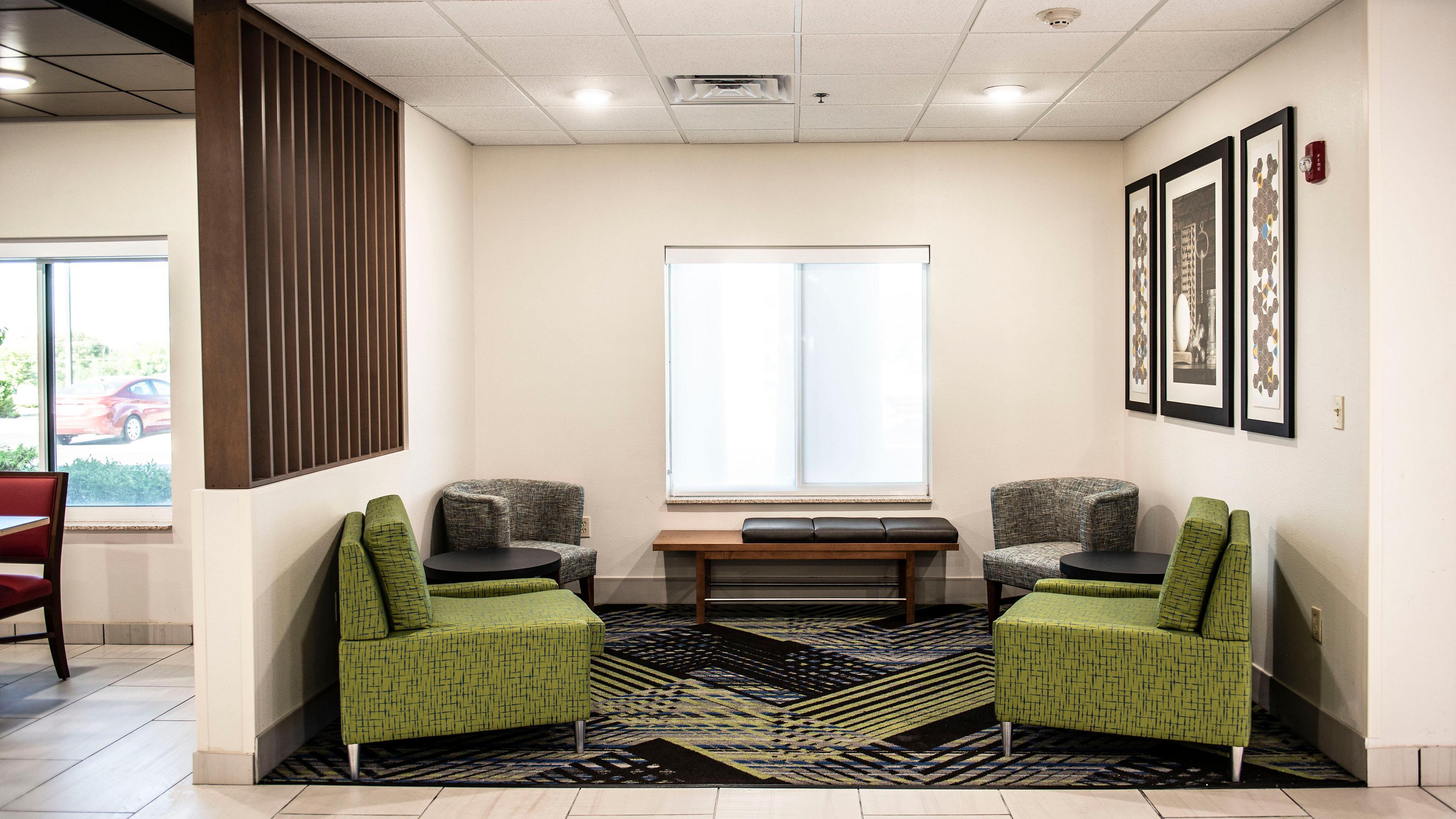 Holiday Inn Express Hotel & Suites Sedalia By Ihg Eksteriør bilde