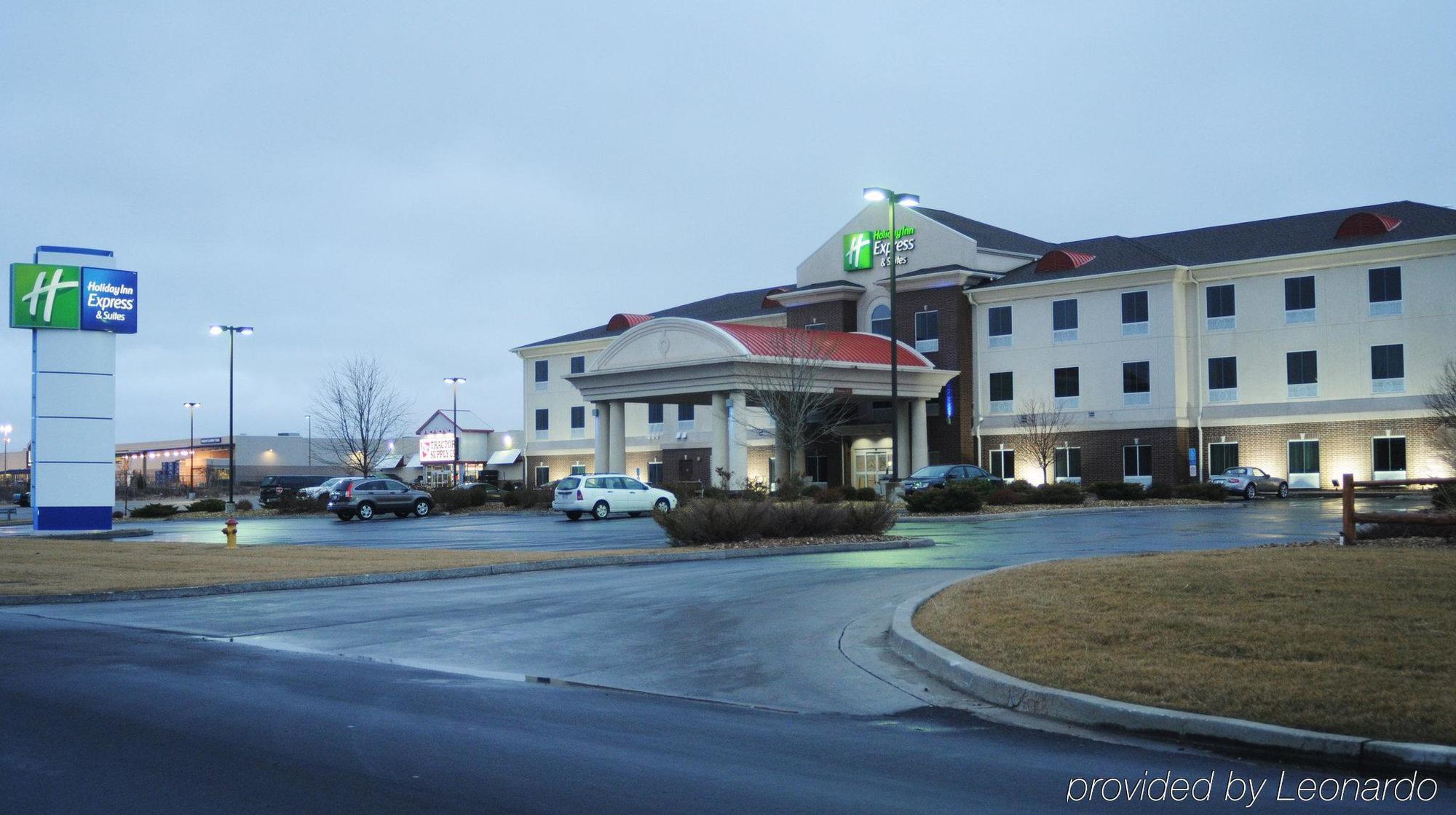 Holiday Inn Express Hotel & Suites Sedalia By Ihg Eksteriør bilde