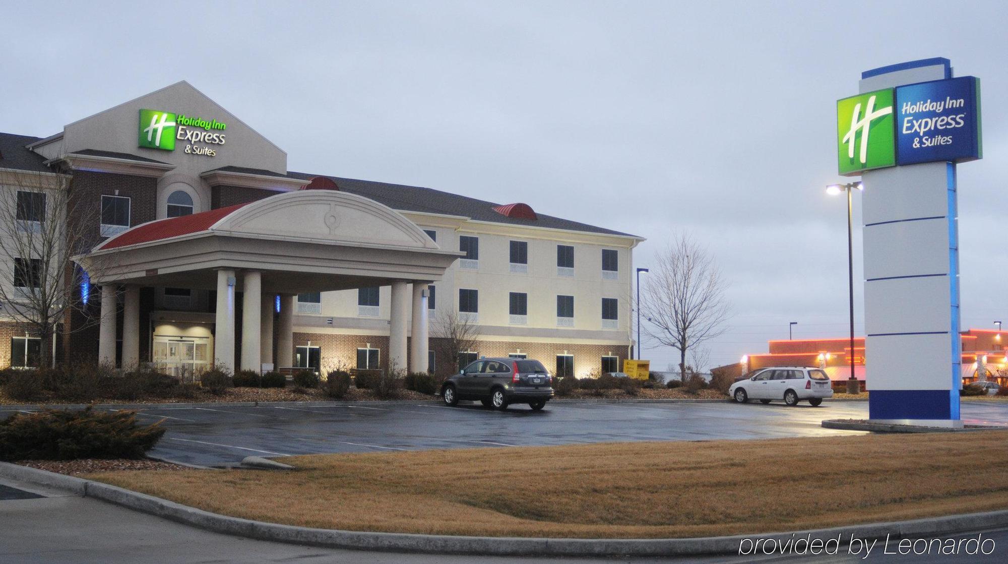 Holiday Inn Express Hotel & Suites Sedalia By Ihg Eksteriør bilde