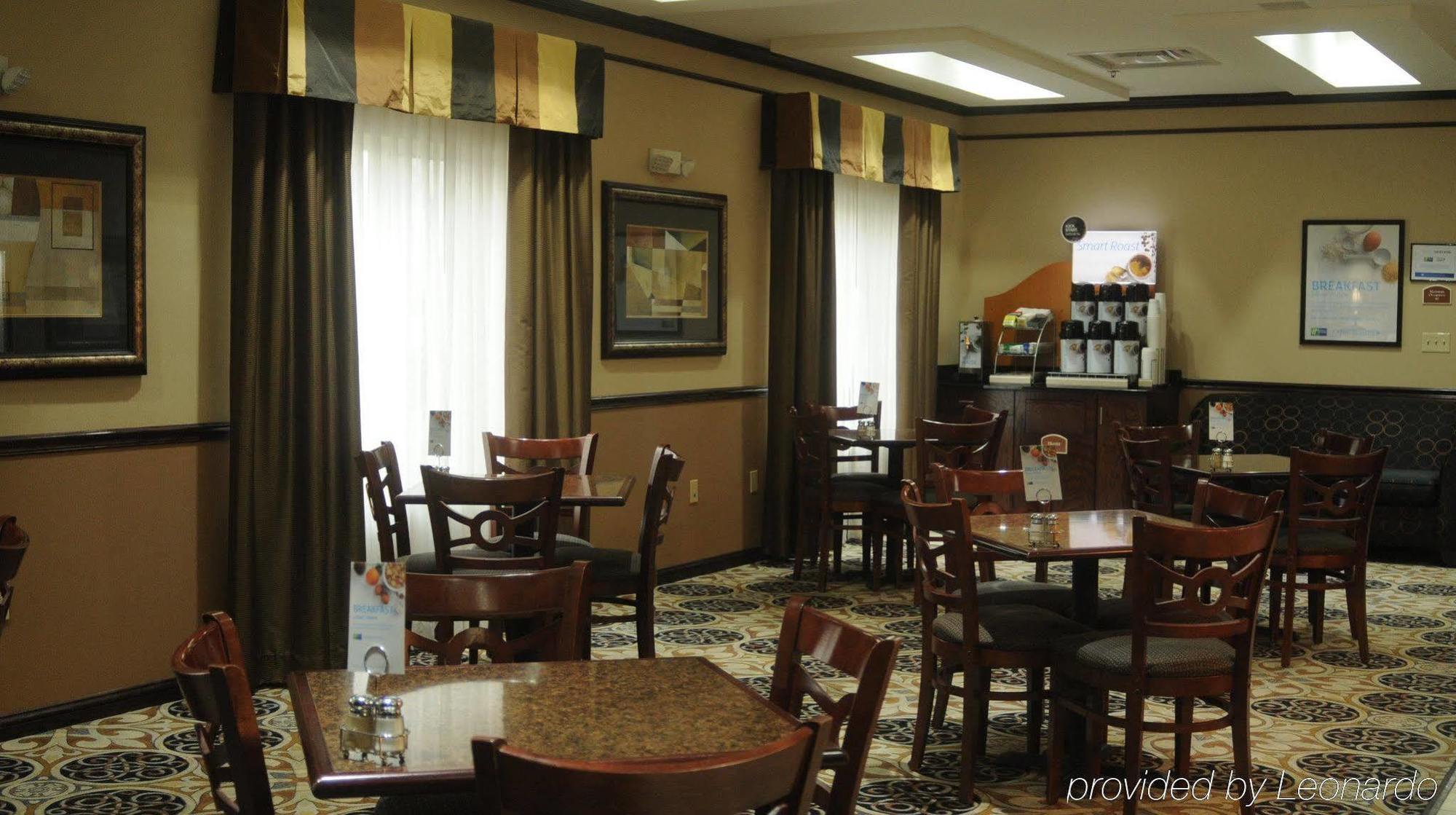 Holiday Inn Express Hotel & Suites Sedalia By Ihg Eksteriør bilde