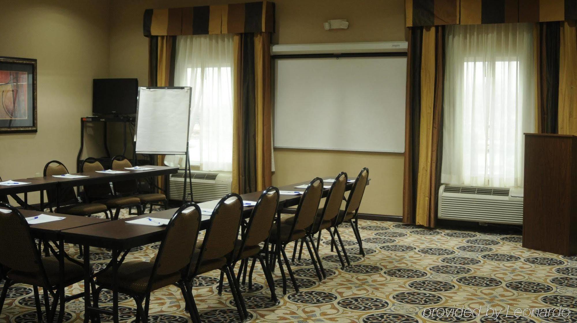 Holiday Inn Express Hotel & Suites Sedalia By Ihg Eksteriør bilde